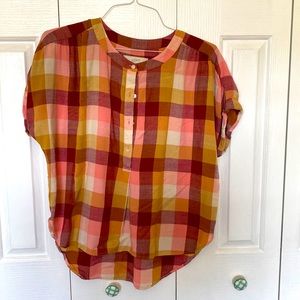 Collarless plaid blouse